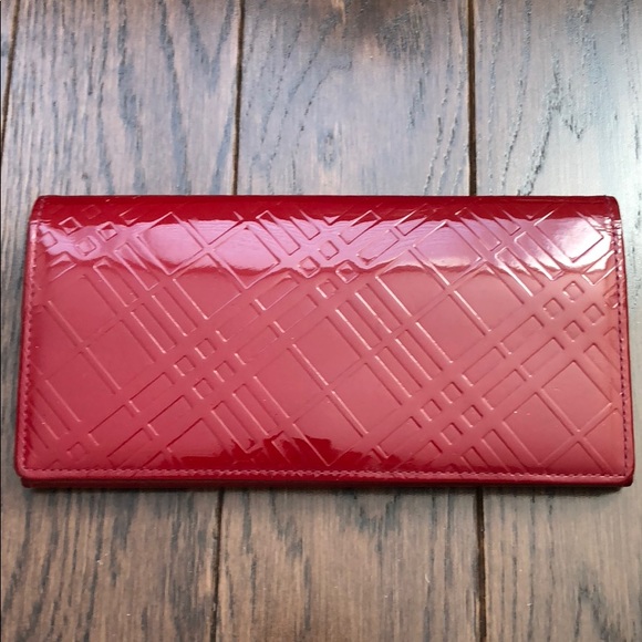 burberry patent leather wallet